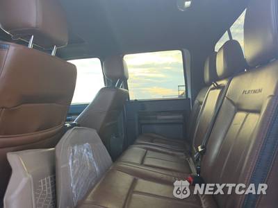 2016 Ford Super Duty F-250 Platinum Crew Cab Medium Bed - zdjęcie 13 z 29 - miniatura