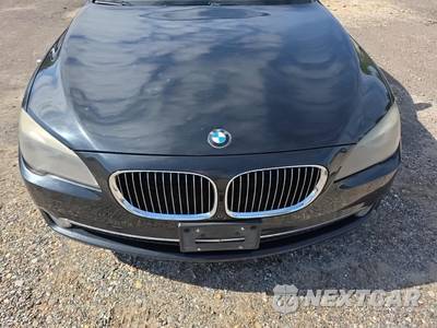 2012 BMW 7 Series Sedan 750Li xDrive - zdjęcie 2 z 23 - miniatura