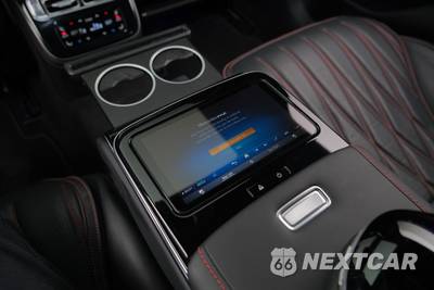 2024 Mercedes-Benz AMG S 63 E - zdjęcie 59 z 67 - miniatura