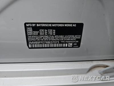 2024 BMW 3 Series Sedan 330i xDrive M SPORT LINE - zdjęcie 14 z 22 - miniatura