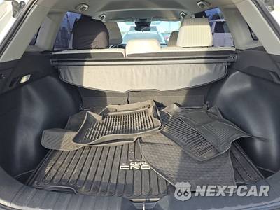 2023 Toyota Corolla Cross L - zdjęcie 16 z 28 - miniatura