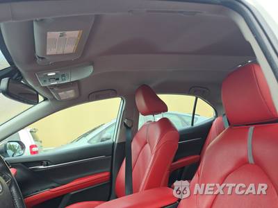 2019 Toyota Camry XSE - zdjęcie 18 z 32 - miniatura