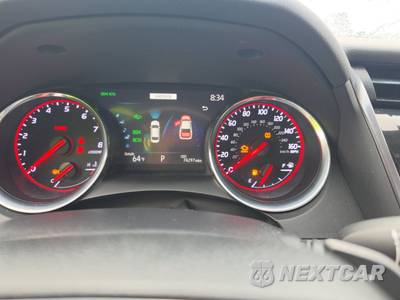 2019 Toyota Camry XSE - zdjęcie 12 z 32 - miniatura