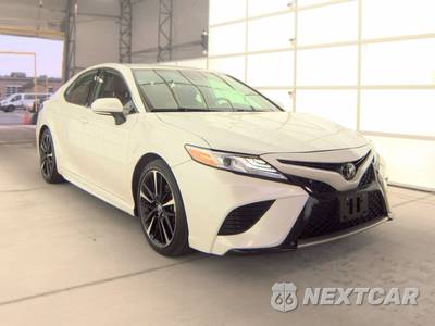2019 Toyota Camry XSE - zdjęcie 3 z 32 - miniatura