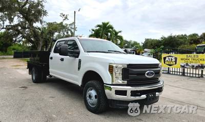 2019 Ford Super Duty F-350 Cab Chassis XL Crew Cab DRW
