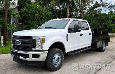 2019 Ford Super Duty F-350 Cab Chassis XL Crew Cab DRW - zdjęcie 3 z 18 - miniatura