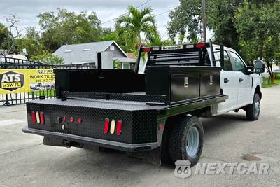 2019 Ford Super Duty F-350 Cab Chassis XL Crew Cab DRW - zdjęcie 7 z 18 - miniatura