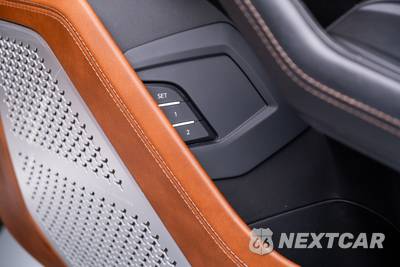 2020 Lamborghini Urus - zdjęcie 27 z 44 - miniatura