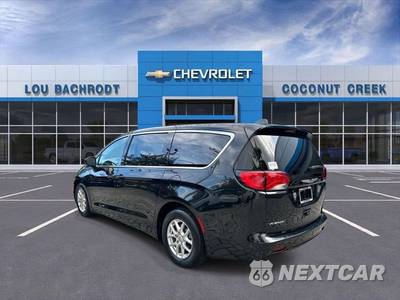 2023 Chrysler Voyager LX 121.6" WB - zdjęcie 7 z 41 - miniatura