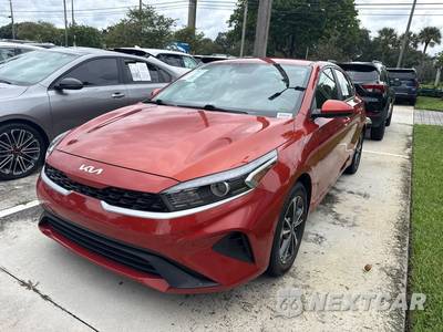 2024 Kia Forte LXS - zdjęcie 1 z 41 - miniatura