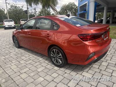 2024 Kia Forte LXS - zdjęcie 35 z 41 - miniatura