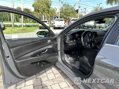2025 Hyundai Elantra SEL Convenience - zdjęcie 23 z 40 - miniatura