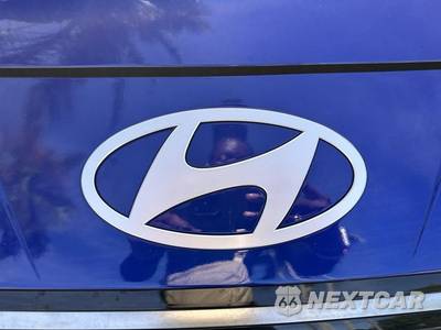 2025 Hyundai Elantra SEL Convenience - zdjęcie 11 z 38 - miniatura