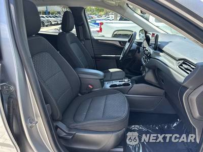 2023 Ford Escape Active - zdjęcie 30 z 40 - miniatura