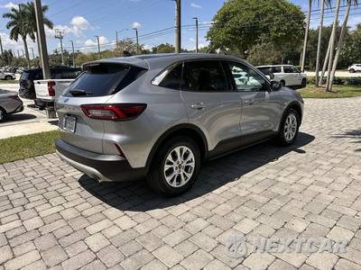 2023 Ford Escape Active - zdjęcie 38 z 40 - miniatura