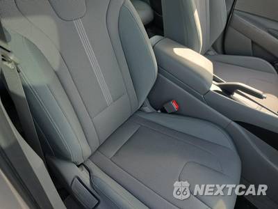 2021 Hyundai Elantra SE - zdjęcie 22 z 23 - miniatura
