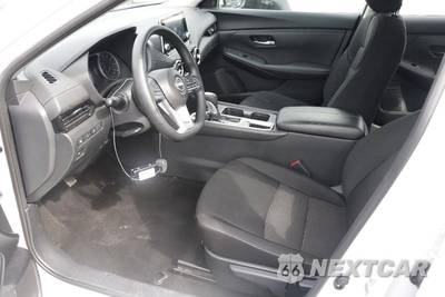 2025 Nissan Sentra SV - zdjęcie 5 z 9 - miniatura