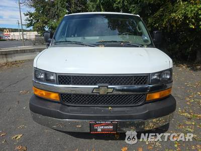 2018 Chevrolet Express 3500 Passenger Van LT 1LT 155.0" WB - zdjęcie 2 z 26 - miniatura