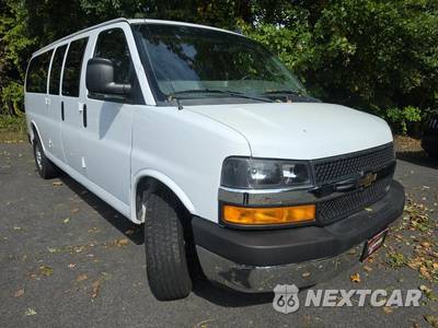 2018 Chevrolet Express 3500 Passenger Van LT 1LT 155.0" WB - zdjęcie 3 z 26 - miniatura