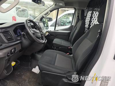 2025 Ford Transit 250 Cargo Van Low Roof 130.0" WB - zdjęcie 7 z 35 - miniatura