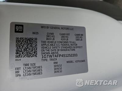 2025 GMC Savana 2500 Cargo Van 1WT 135.0" WB - zdjęcie 13 z 27 - miniatura