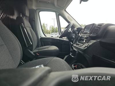 2025 Ram ProMaster 2500 Cargo Van Tradesman w/Passenger Seat Low Roof 136.0" WB - zdjęcie 8 z 32 - miniatura