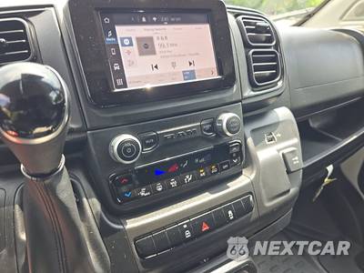 2025 Ram ProMaster 2500 Cargo Van Tradesman w/Passenger Seat Low Roof 136.0" WB - zdjęcie 11 z 29 - miniatura