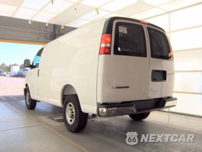 2025 Chevrolet Express 2500 Cargo Van 1WT 135.0" WB - zdjęcie 6 z 20 - miniatura
