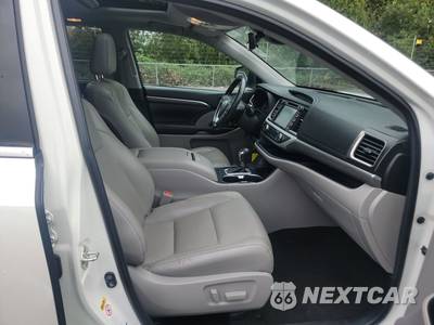2019 Toyota Highlander Limited - zdjęcie 8 z 37 - miniatura