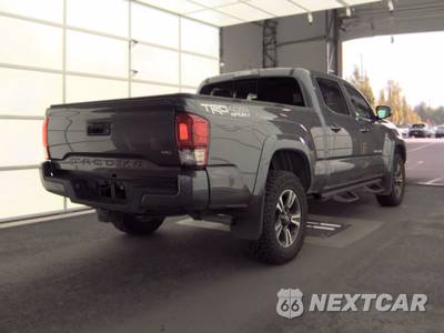 2017 Toyota Tacoma TRD Sport Crew Cab Long Bed - zdjęcie 4 z 29 - miniatura