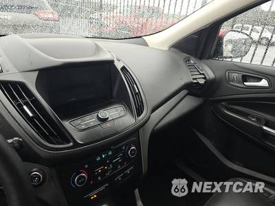 2019 Ford Escape SEL - zdjęcie 11 z 43 - miniatura
