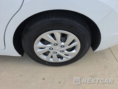 2020 Hyundai Elantra SE Sedan - zdjęcie 11 z 23 - miniatura