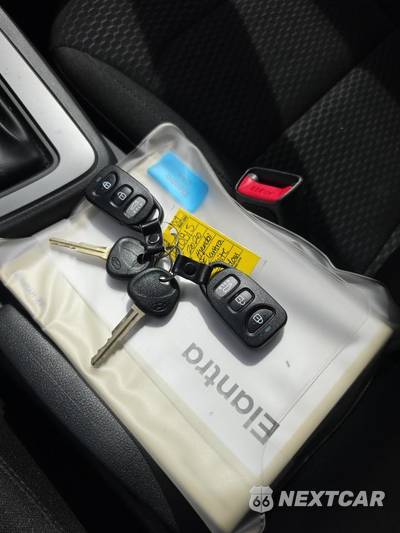 2020 Hyundai Elantra SE Sedan - zdjęcie 21 z 23 - miniatura