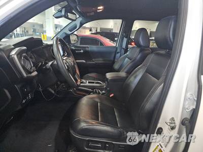 2021 Toyota Tacoma TRD Sport Crew Cab Medium Bed - zdjęcie 7 z 19 - miniatura