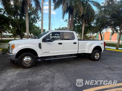 2017 Ford Super Duty F-350 XLT Crew Cab Long Bed DRW - zdjęcie 31 z 49 - miniatura