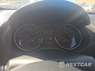2011 Nissan Rogue S - zdjęcie 12 z 49 - miniatura