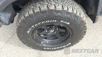 2008 Toyota FJ Cruiser w/Rear Doors - zdjęcie 23 z 38 - miniatura