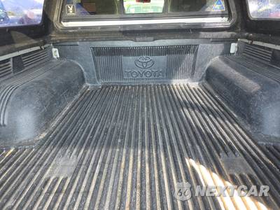 2004 Toyota Tacoma PreRunner Crew Cab Medium Bed - zdjęcie 17 z 29 - miniatura