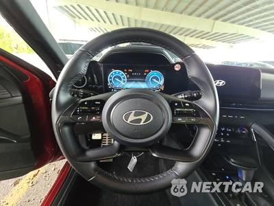 2025 Hyundai Elantra Hybrid SEL Sport - zdjęcie 10 z 32 - miniatura