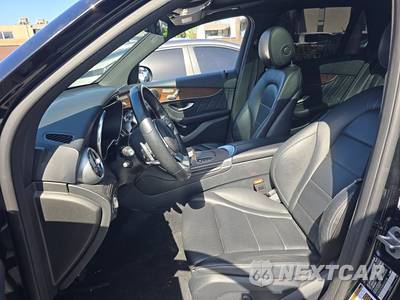 2022 Mercedes-Benz GLC 300 - zdjęcie 7 z 31 - miniatura