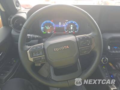 2026 Toyota Land Cruiser - zdjęcie 16 z 24 - miniatura