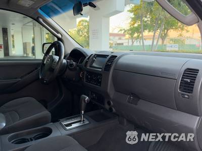 2007 Nissan Frontier NISMO Crew Cab Medium Bed - zdjęcie 10 z 48 - miniatura
