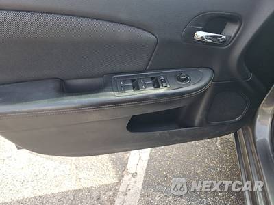 2012 Dodge Avenger SXT - zdjęcie 9 z 22 - miniatura