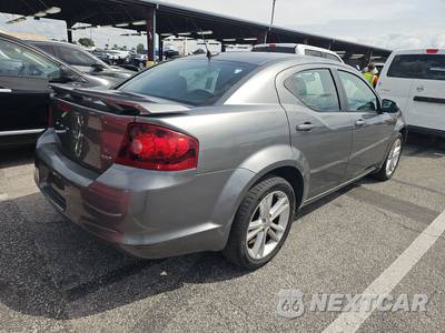 2012 Dodge Avenger SXT - zdjęcie 4 z 22 - miniatura