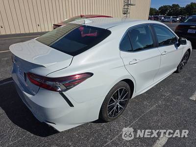 2024 Toyota Camry SE - zdjęcie 4 z 23 - miniatura