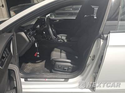 2025 Audi A5 Sportback S line Premium Plus Sedan 45 TFSI - zdjęcie 7 z 25 - miniatura