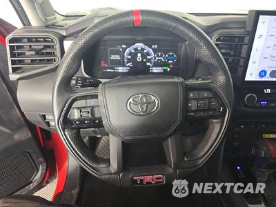 2023 Toyota Tundra Hybrid TRD Pro Crew Cab Short Bed - zdjęcie 10 z 22 - miniatura