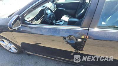 2012 Toyota Camry SE - zdjęcie 25 z 44 - miniatura