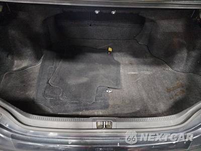 2012 Toyota Camry SE - zdjęcie 17 z 44 - miniatura