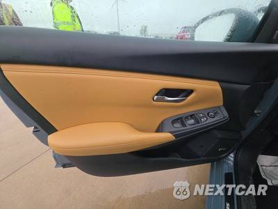 2025 Nissan Sentra SV - zdjęcie 9 z 33 - miniatura